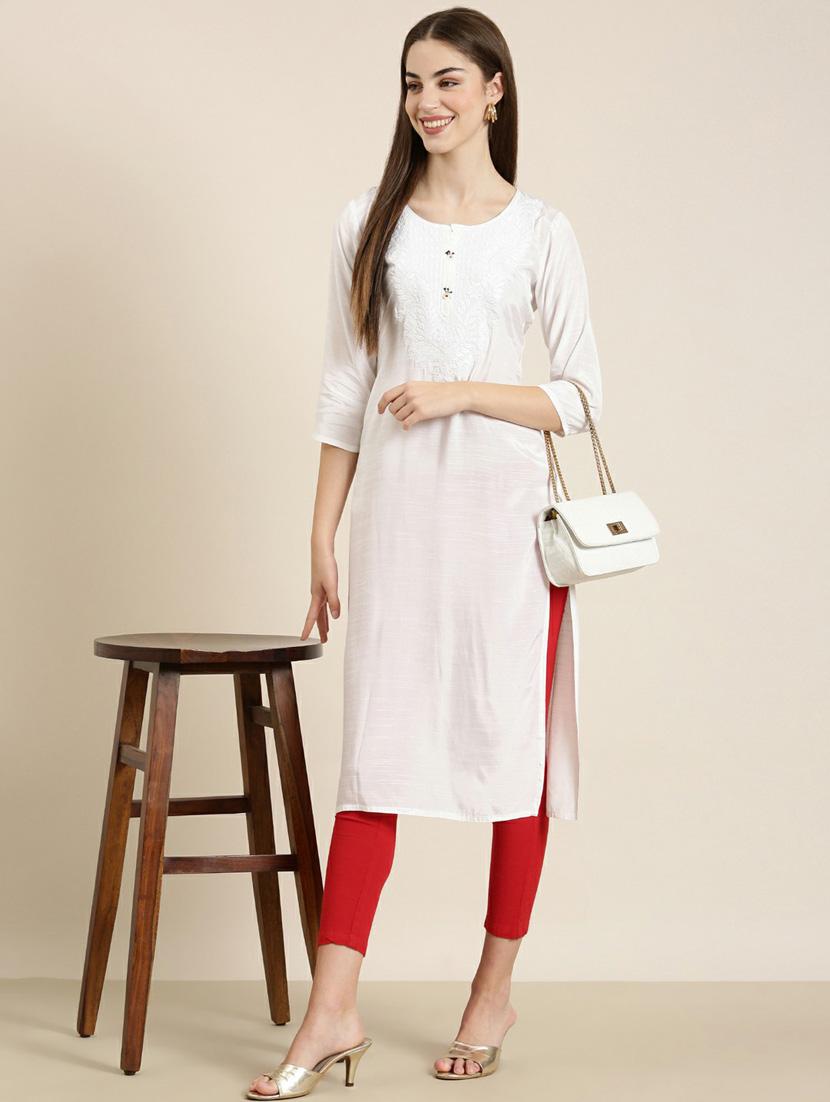 women yoke embroidered straight kurta - 20252431 - Standard Image - 3