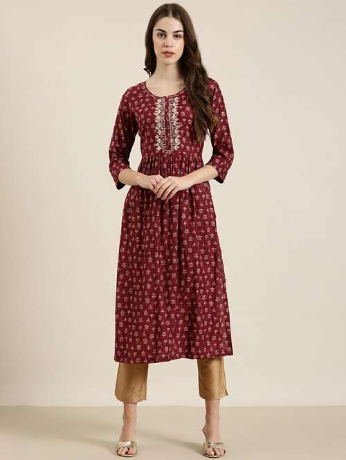 maroon floral printed a-line kurta - 20252571 -  Standard Image - 0