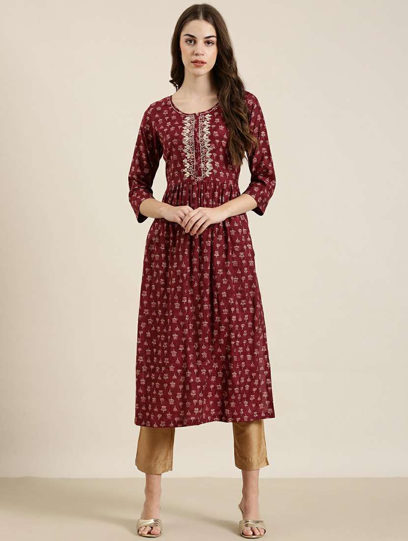 maroon floral printed a-line kurta - 20252571 -  Zoom Image - 0
