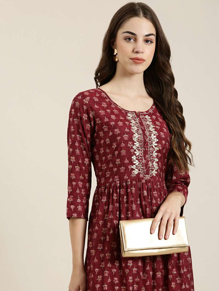 maroon floral printed a-line kurta - 20252571 - Standard Image - 5