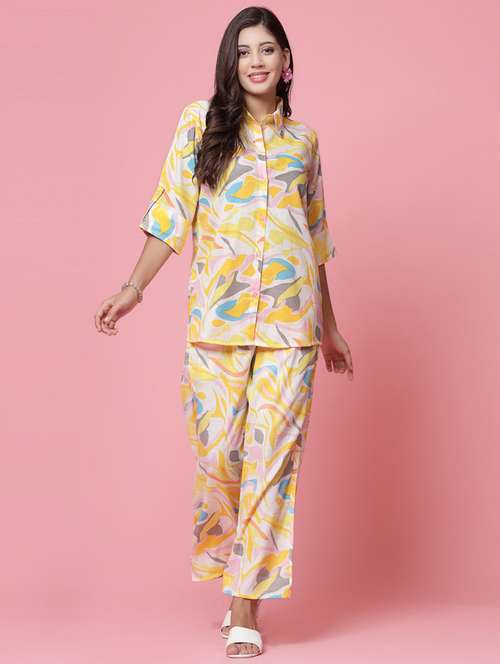 yellow abstract print top and palazzos co-ord set - 20254816 - Standard Image - 0