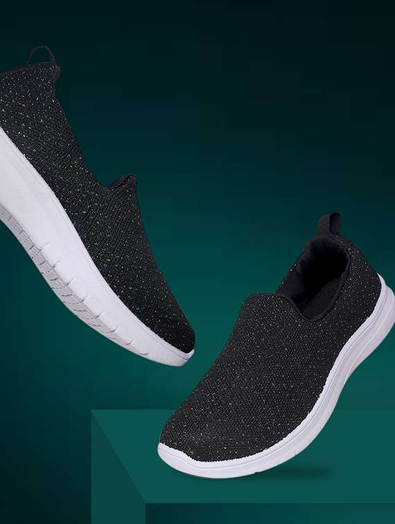 women knitted black slip on casual shoe - 20256603 -  Standard Image - 3