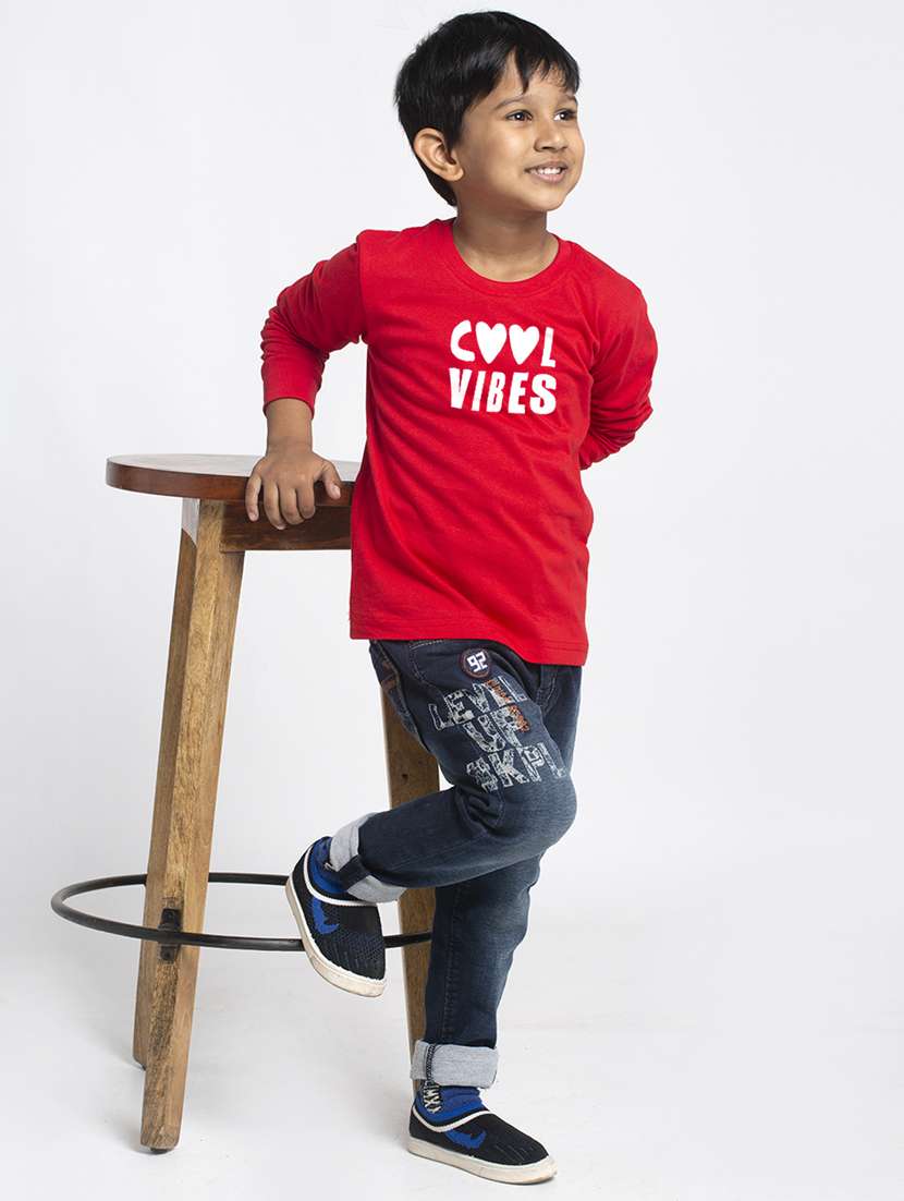 boys round neck typographic print t-shirt - 20261489 -  Standard Image - 3