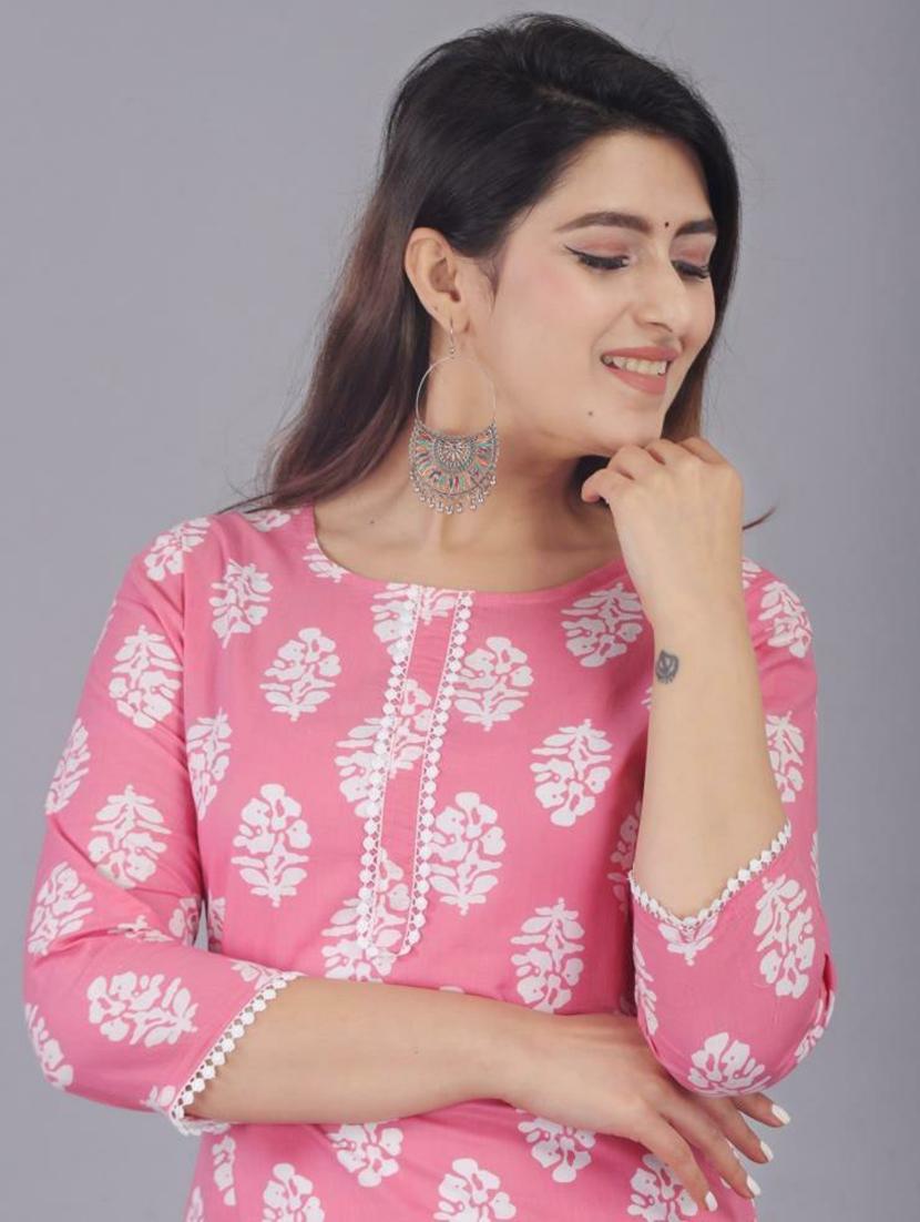 women pink round neck straight kurta - 20263787 - Standard Image - 3