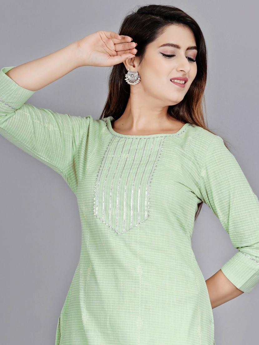 women green round neck straight kurta - 20263815 - Standard Image - 3