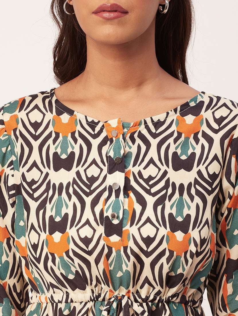 women's straight round neck top - 20271607 - Standard Image - 5