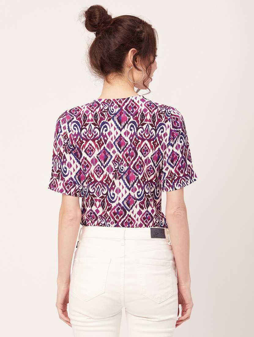 women's straight round neck top - 20271626 - Standard Image - 3
