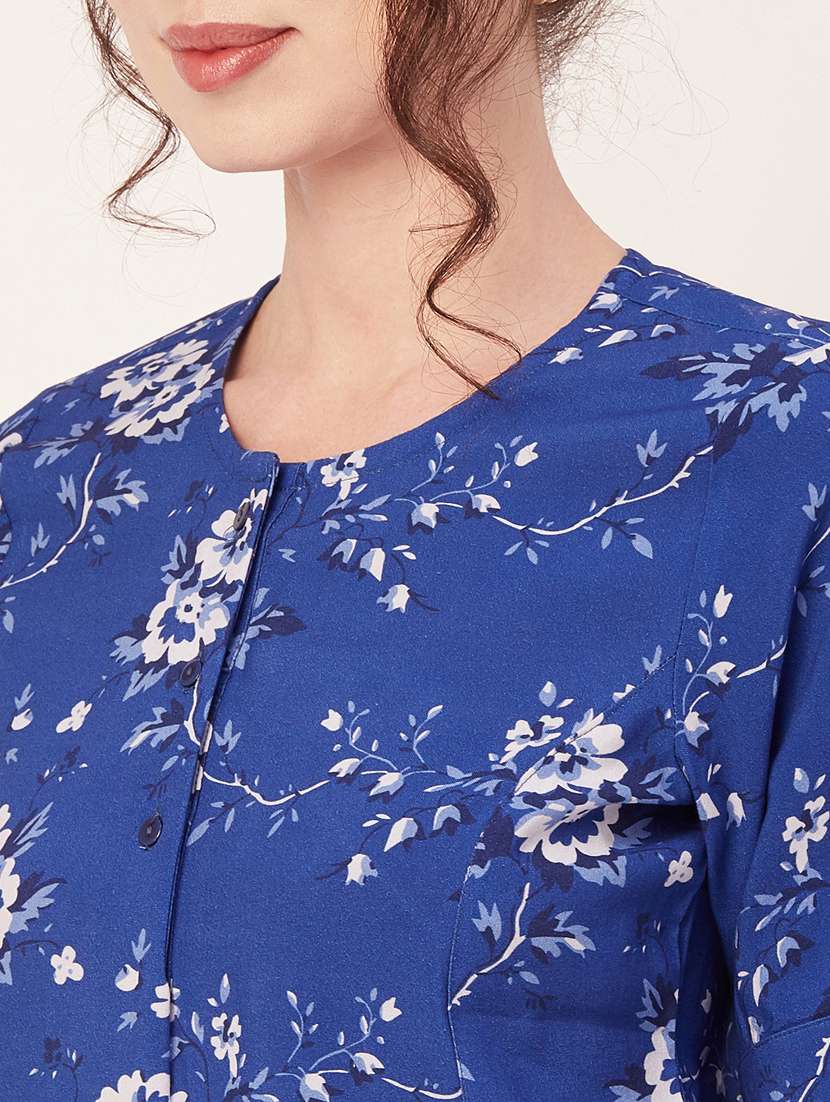 women's straight round neck top - 20271630 -  Standard Image - 5