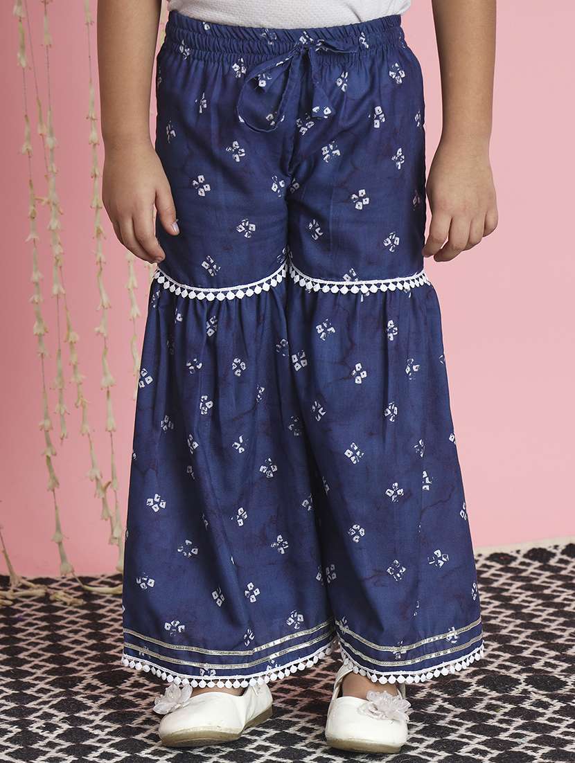 girl bandhani print kurta sharara set - 20271961 -  Standard Image - 3