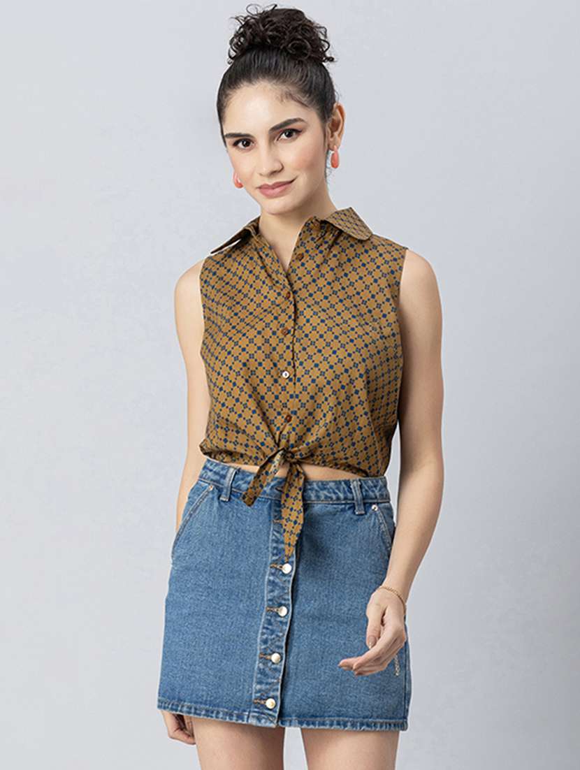 women's crop collared top