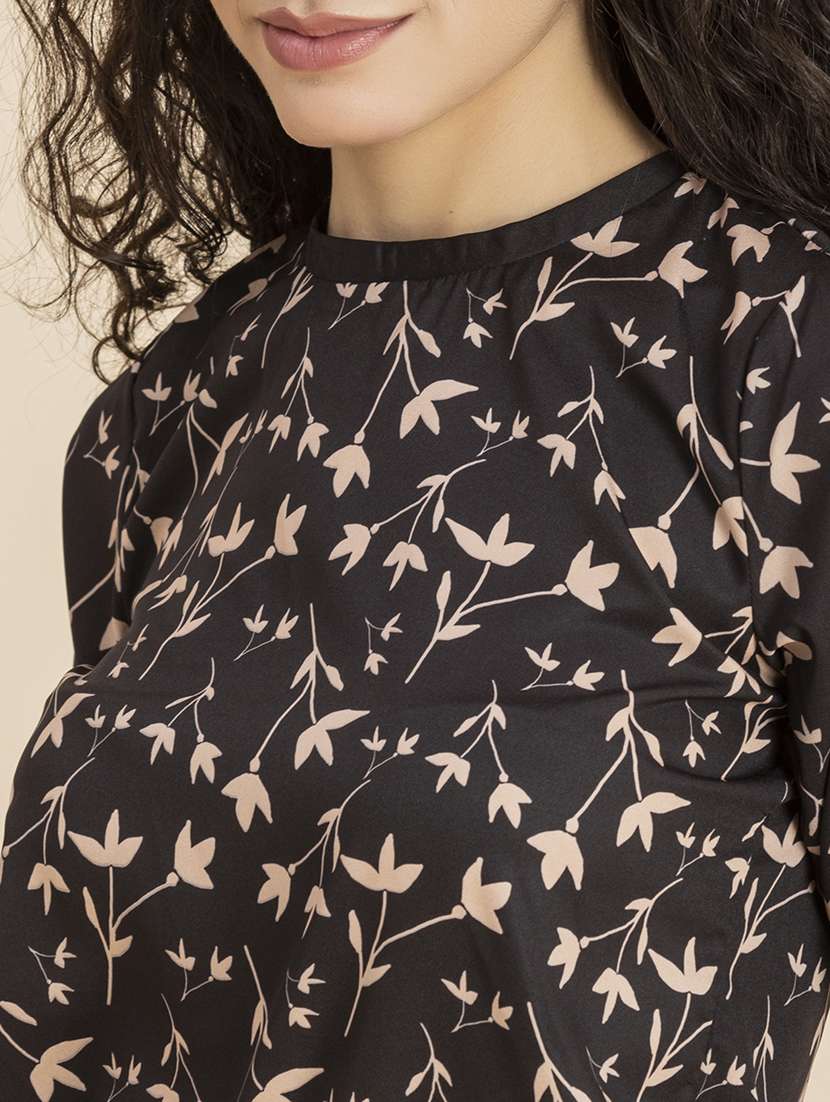 women's straight round neck top - 20272091 -  Standard Image - 5