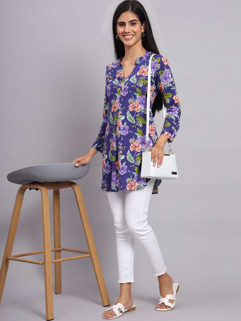 women blue floral printed side slit kurti - 20273777 - Standard Image - 3