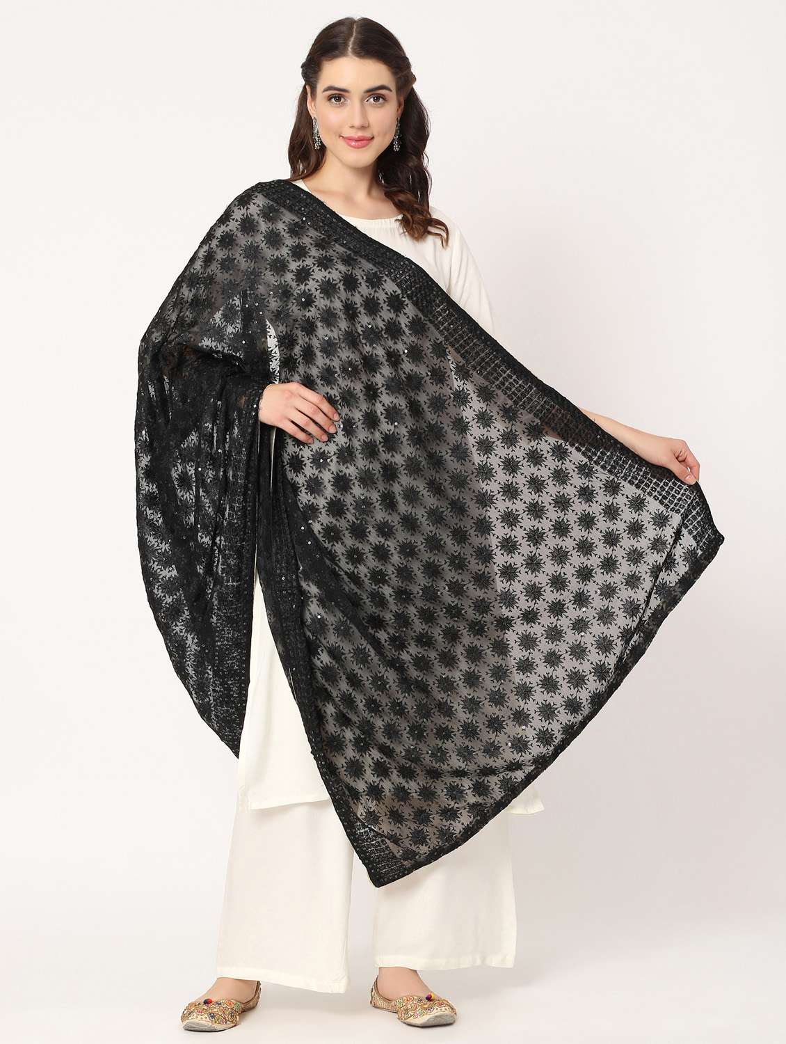 women black phulkari embroidered dupatta  - 20276658 -  Zoom Image - 0