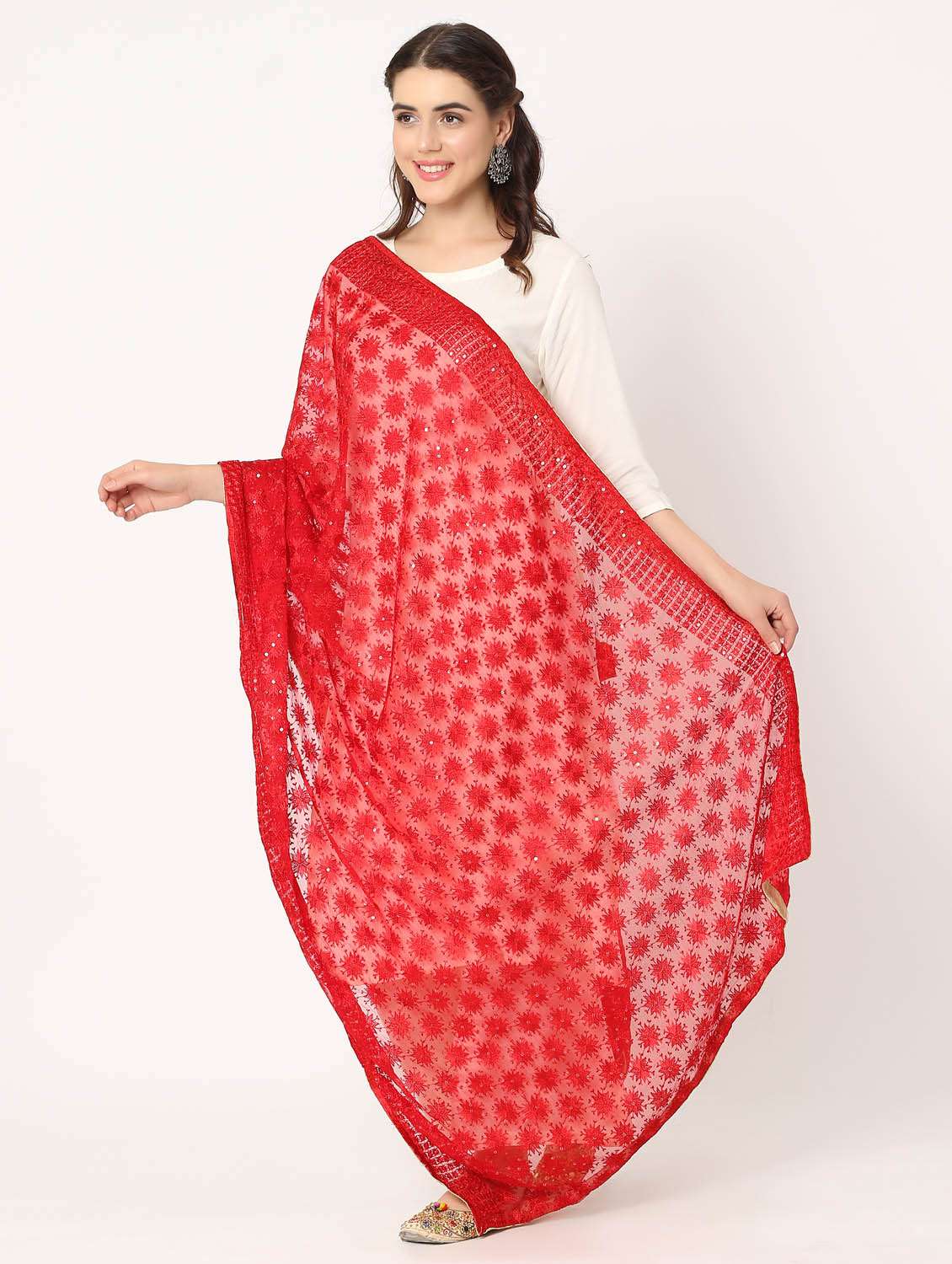 red phulkari dupatta - 20276659 -  Standard Image - 3