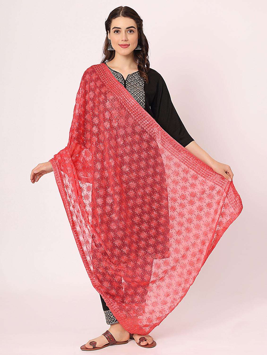 pink phulkari dupatta - 20276665 - Zoom Image - 0