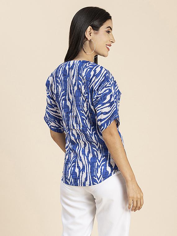 women's straight round neck top - 20288109 - Standard Image - 3