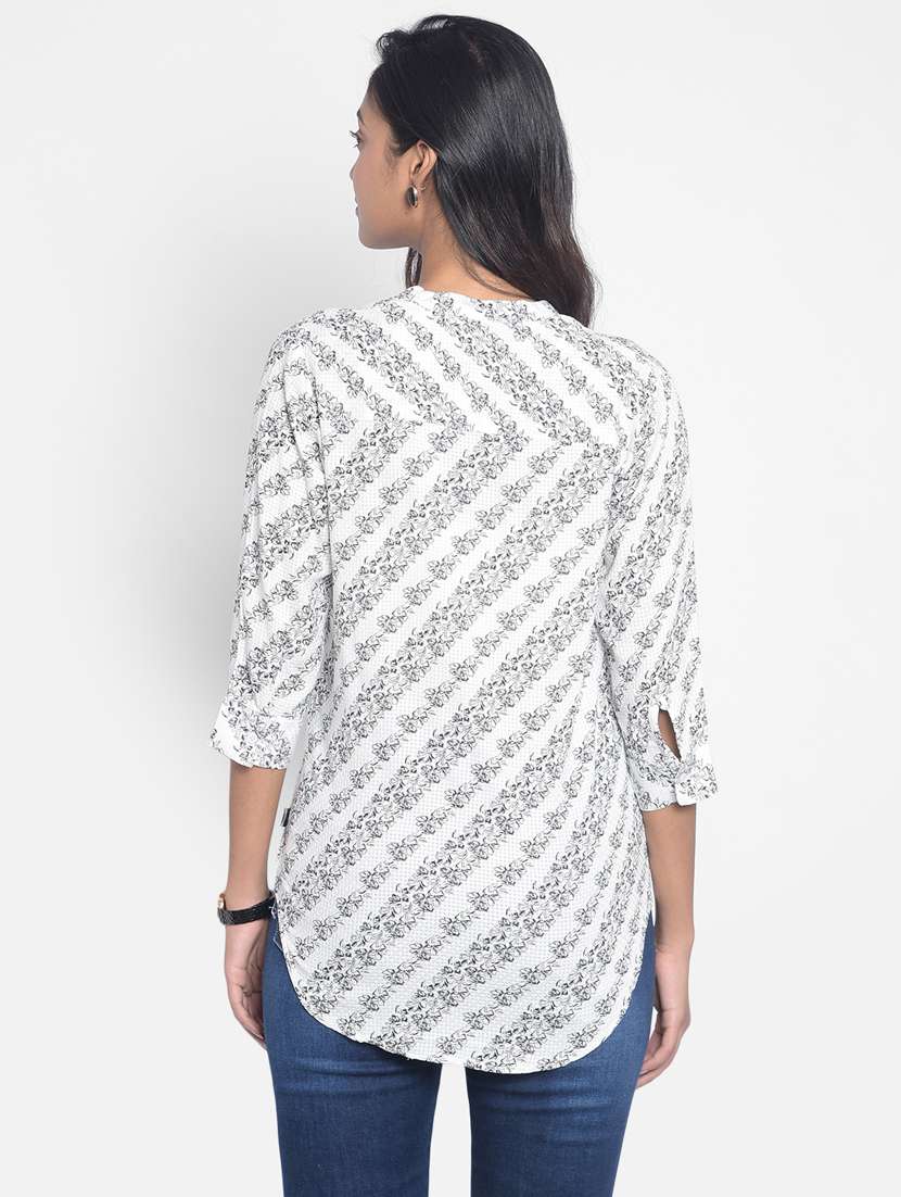 white floral print regular top - 20296110 - Standard Image - 3