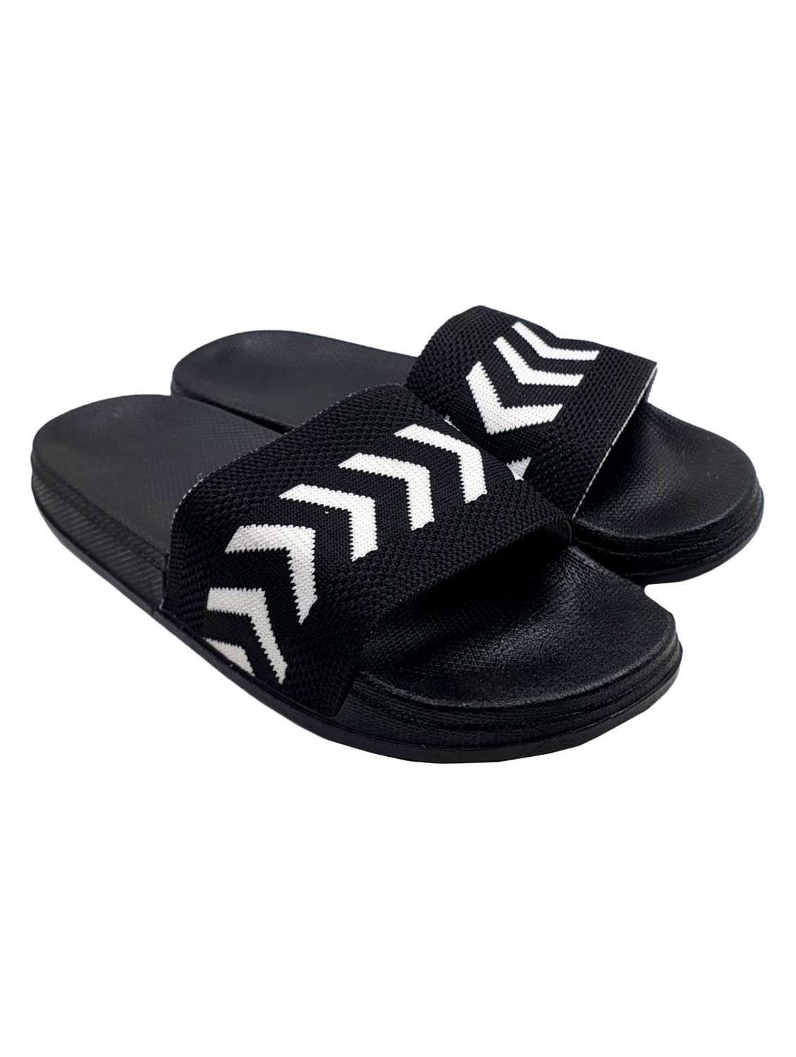 women black knitted flip flop