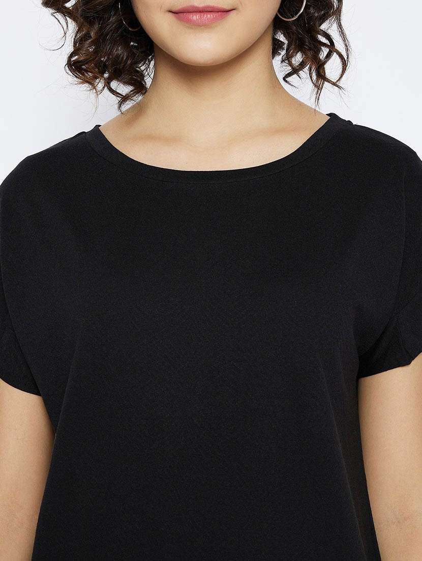 black solid straight t-shirt - 20298844 -  Standard Image - 5