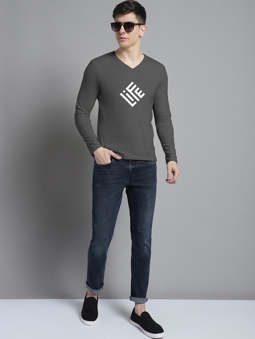 men typography print grey long sleeves cotton t-shirt - 20299117 - Standard Image - 3