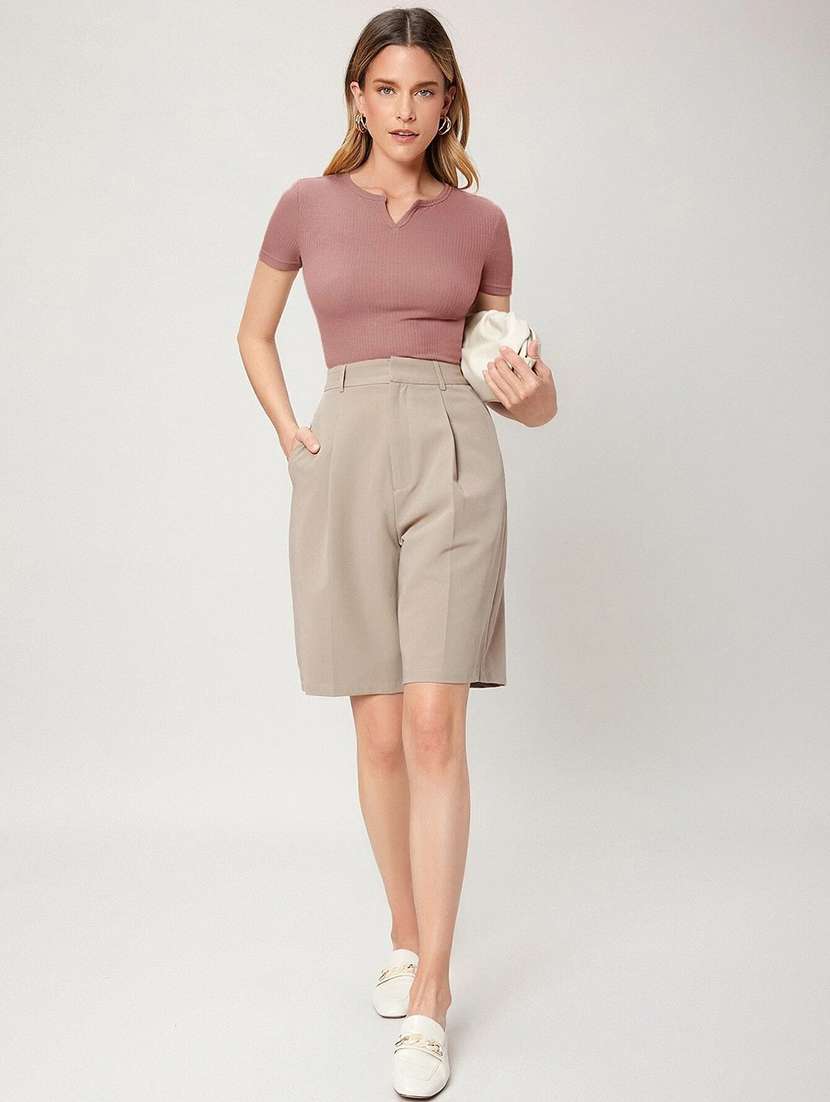 pink solid notch neck crop top - 20299431 -  Standard Image - 3