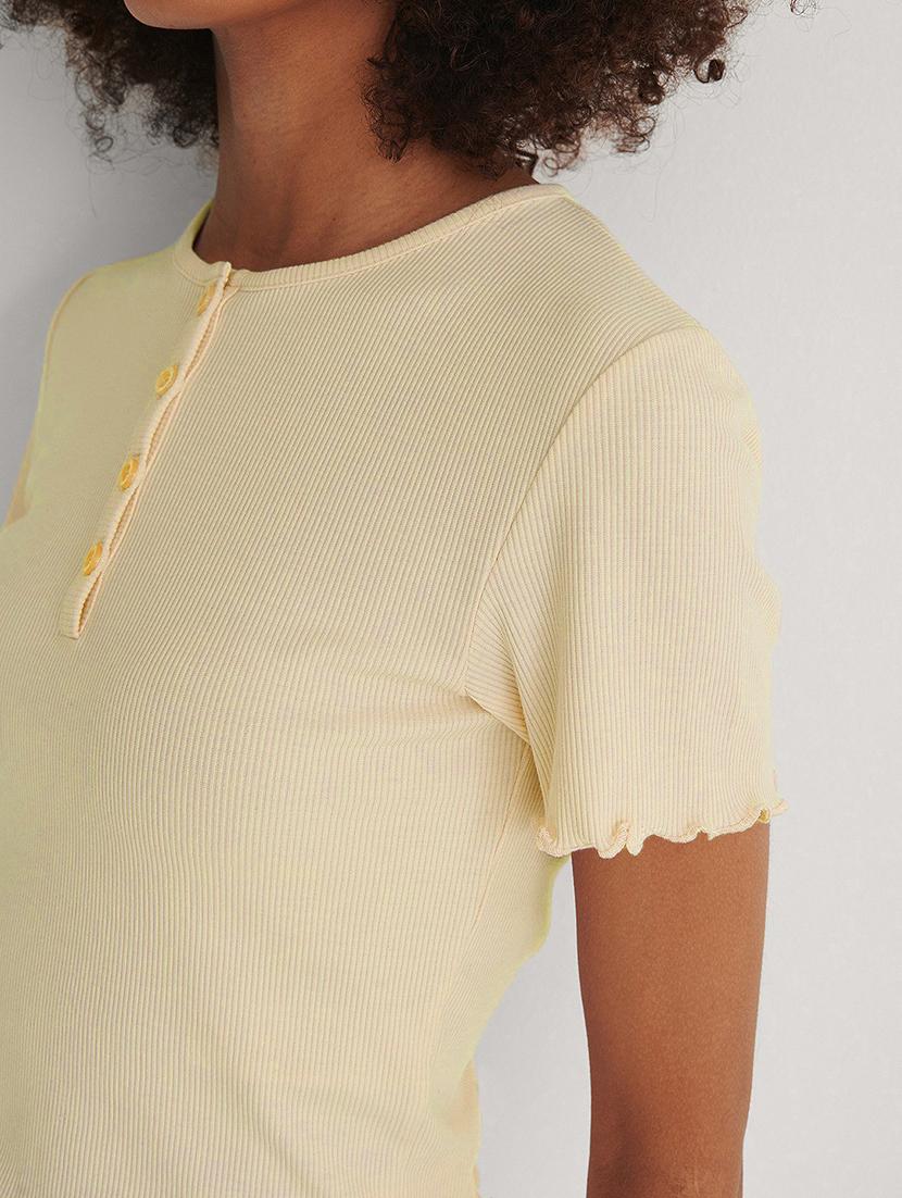 beige solid short sleeves regular top - 20299487 - Standard Image - 3