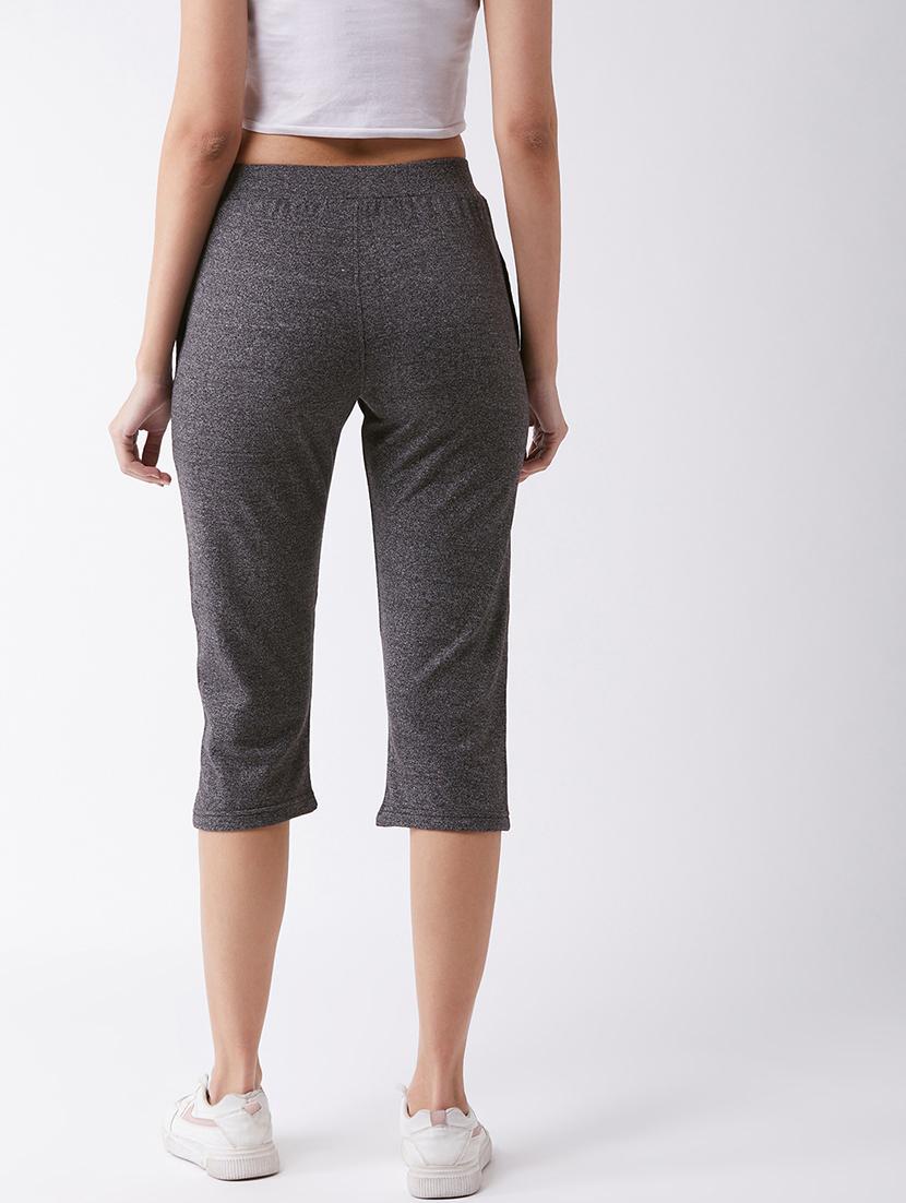 women mid rise solid capri - 20300166 - Standard Image - 3