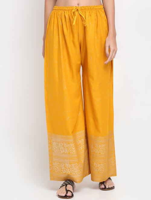 yellow bottom placement print palazzo - 20300609 - Standard Image - 0