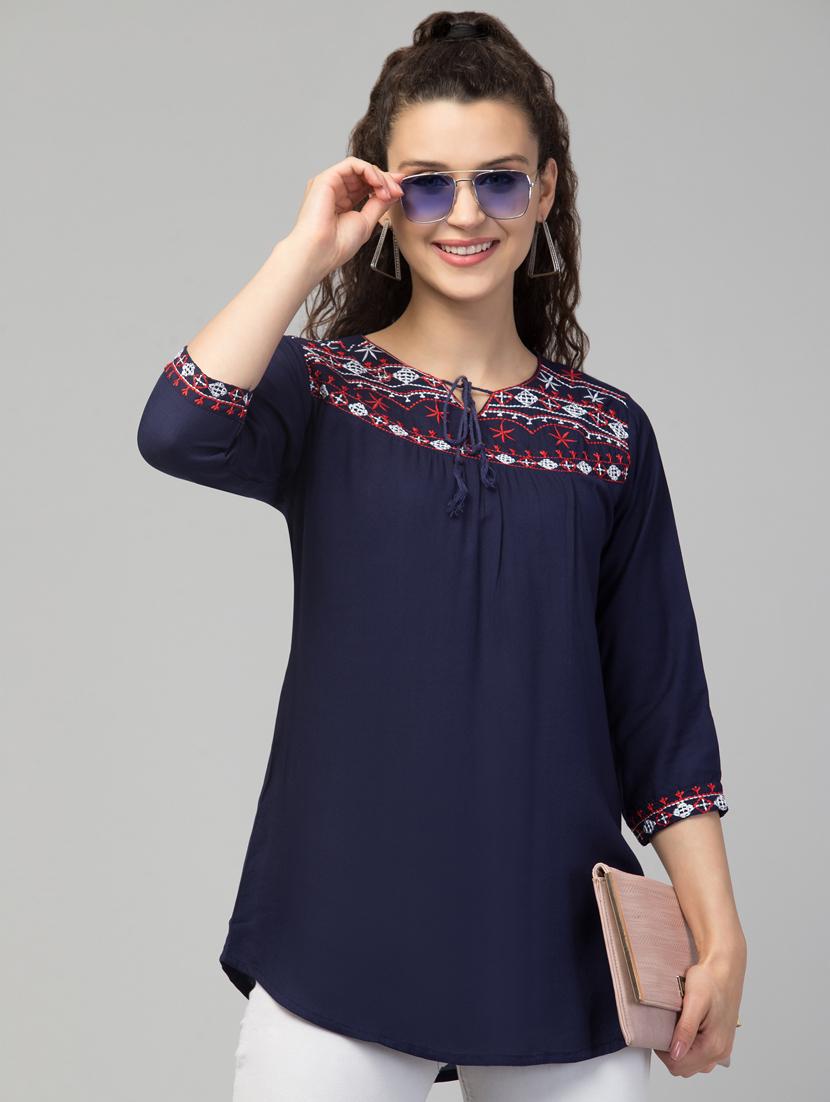 dark blue embroidered regular tunic - 20301342 - Standard Image - 3