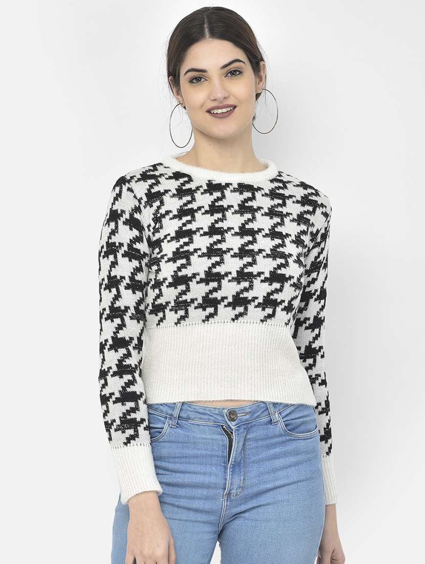 white houndstooth pullover