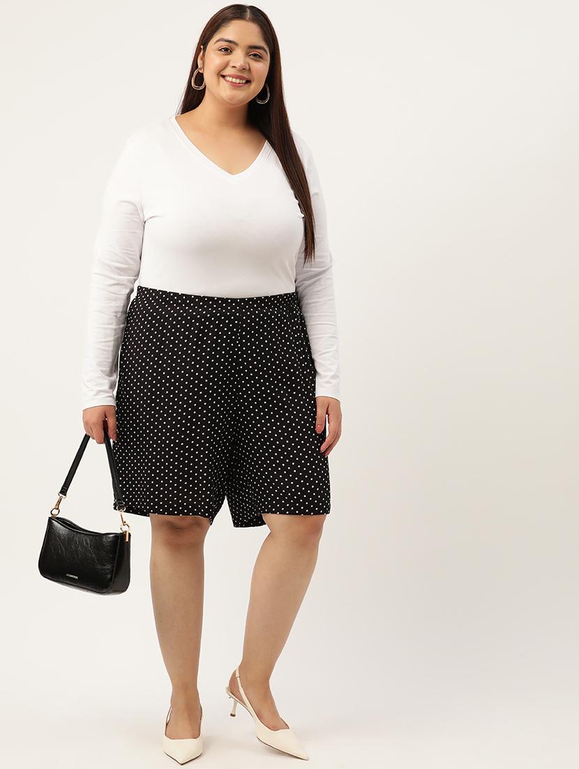 black polka doted knee length short - 20302775 - Standard Image - 3
