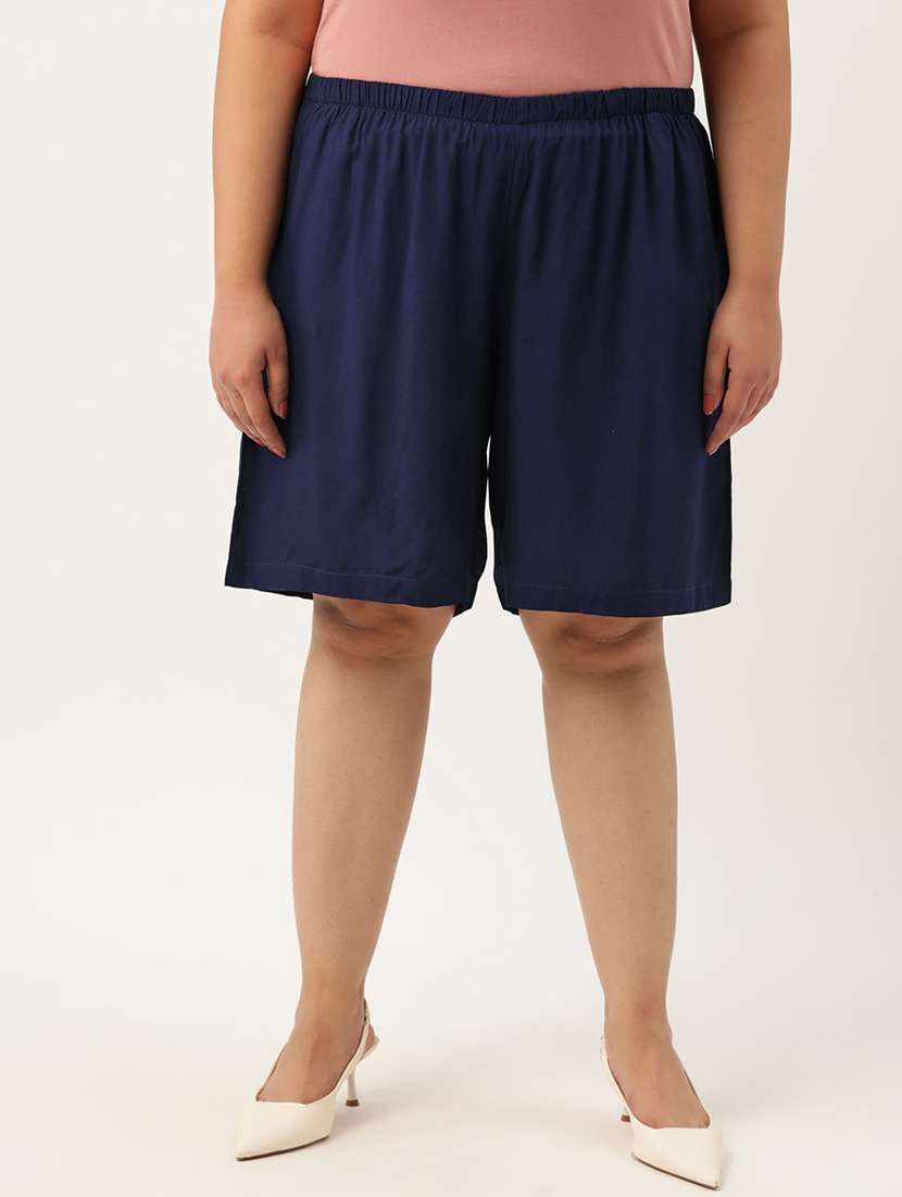 navy blue solid knee length short - 20302776 - Zoom Image - 0