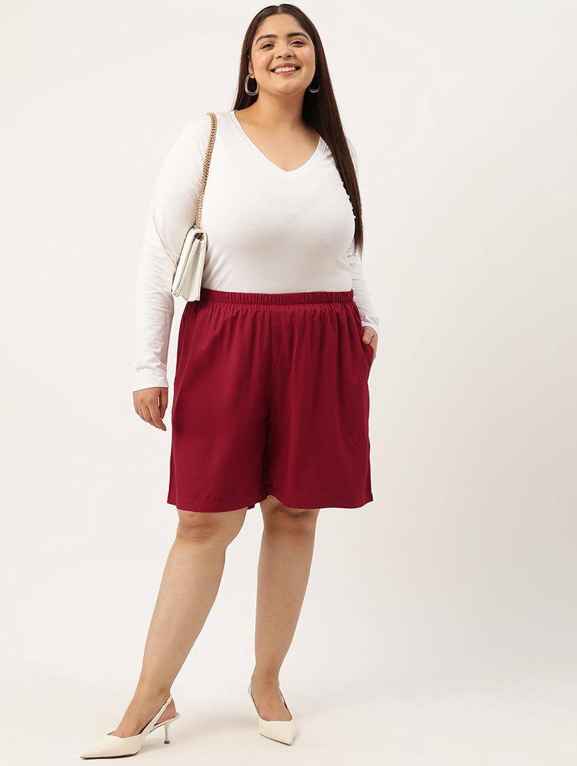 maroon solid knee length short - 20302778 - Standard Image - 3