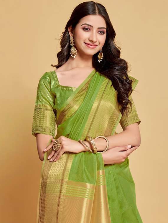 Women's Solid Green Colored Saree With Blouse