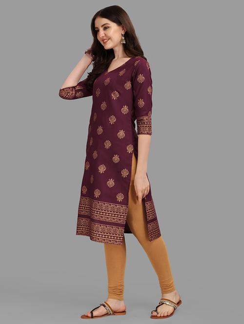 burgundy v neck straight kurta - 20308128 -  Standard Image - 0