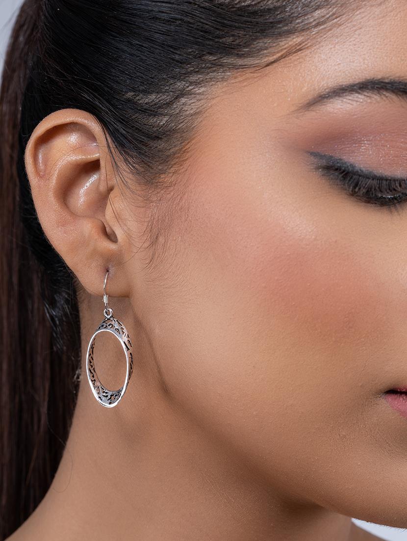 women silver hoop earrings - 20309539 - Standard Image - 3