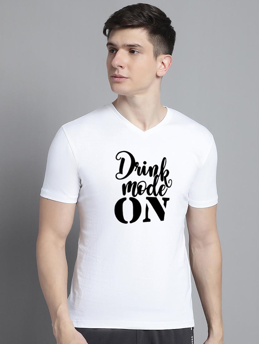 men v-neck graphic chest print t-shirt - 20312171 -  Zoom Image - 0