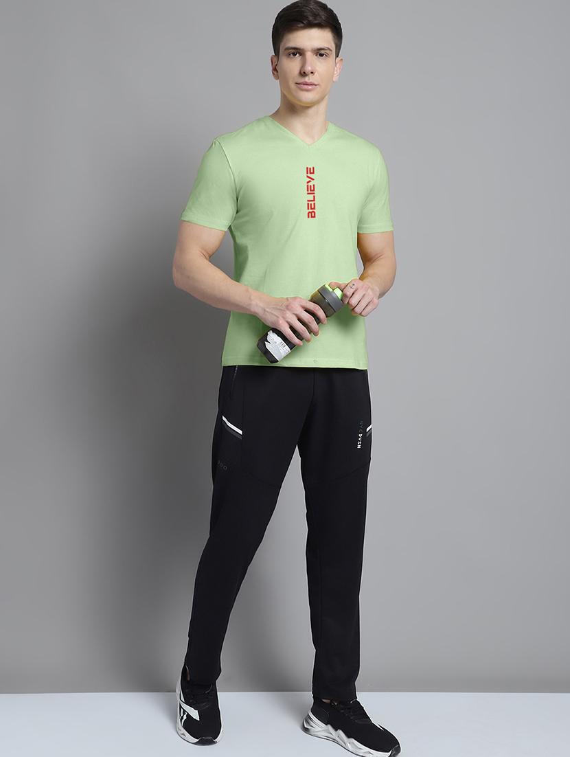 men green cotton chest print t-shirt - 20312211 - Standard Image - 3