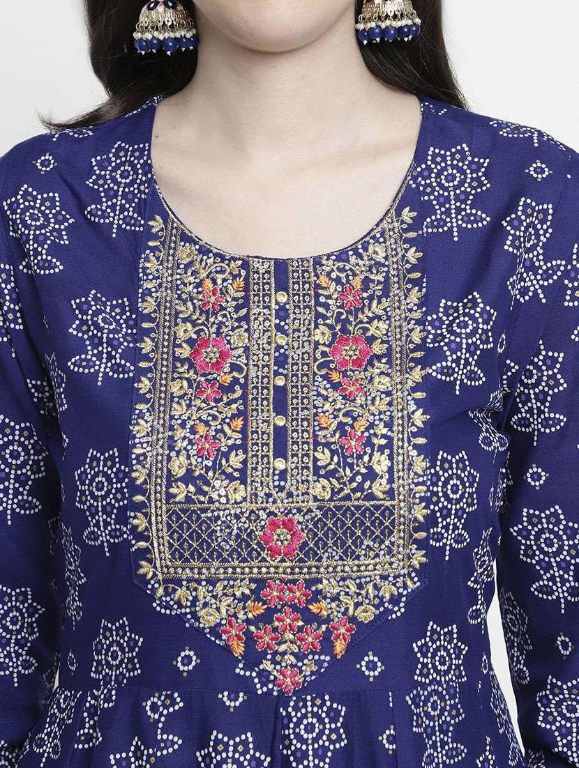 women three quarter sleeve kurta pant with dupatta set - 20316226 - Standard Image - 5