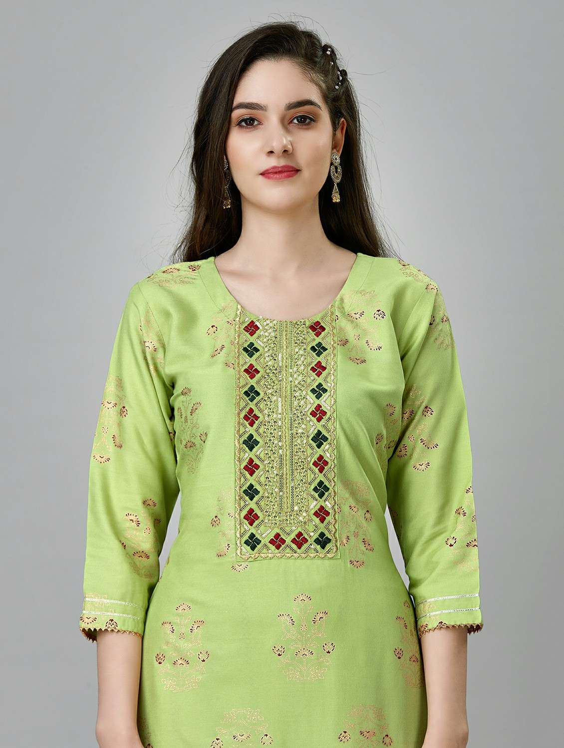 women green round neck kurta pant set - 20317903 -  Standard Image - 5