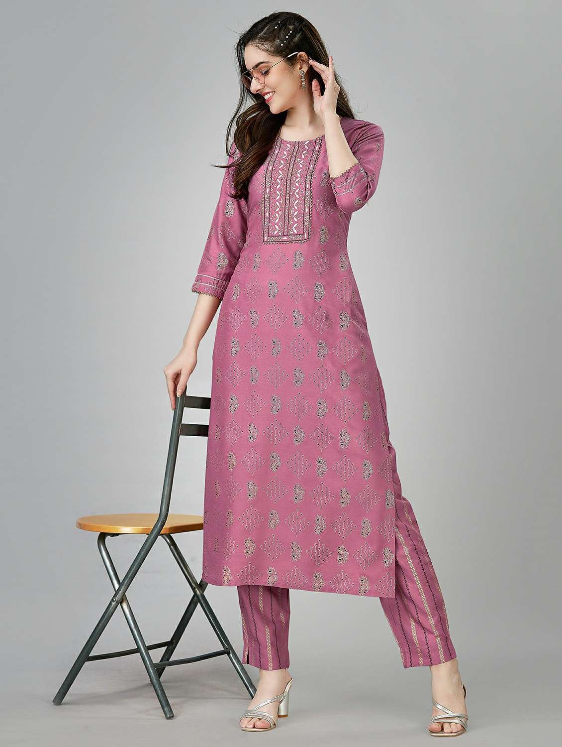 mauve colored kurta pant set