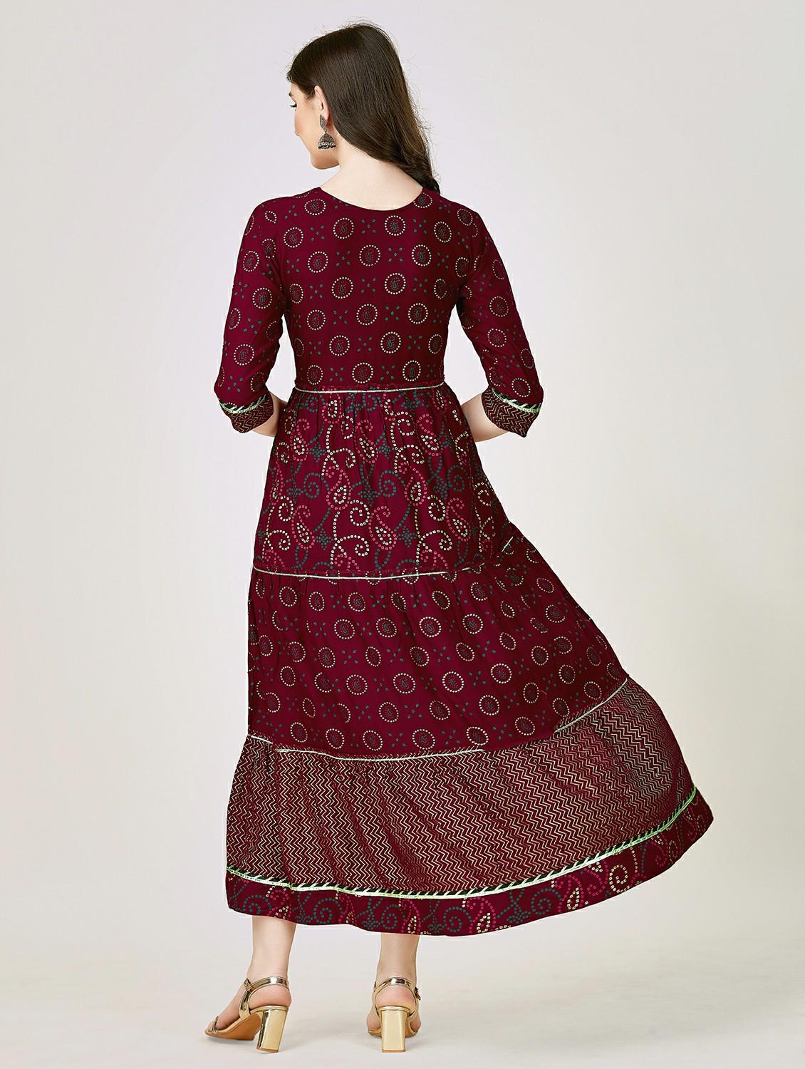 maroon colored flared kurta - 20317943 - Standard Image - 3