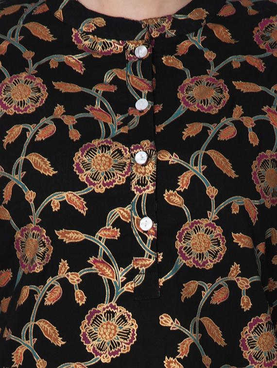 black floral printed regular top - 20319378 - Standard Image - 3