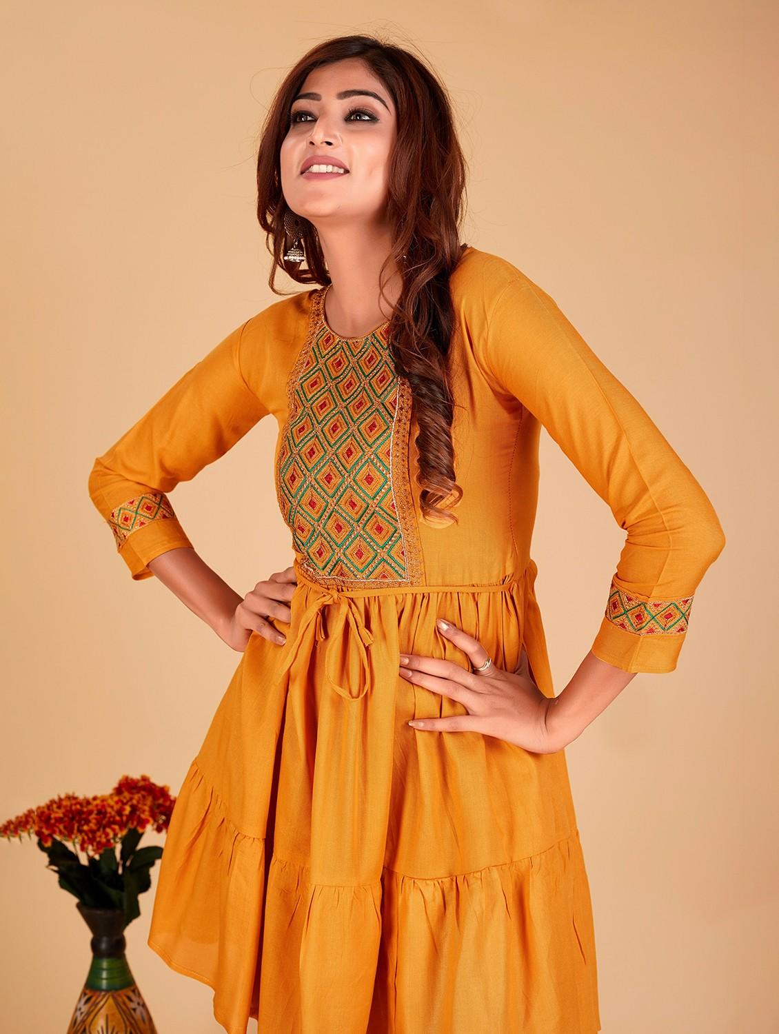 mustard solid with work flared tunic - 20321286 - Zoom Image - 0
