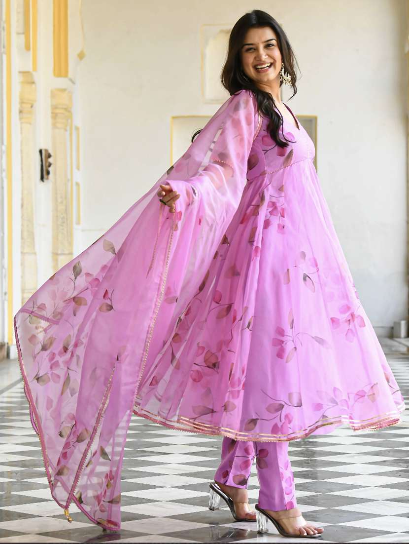 lavender colored kurta pant set - 20321925 -  Zoom Image - 0
