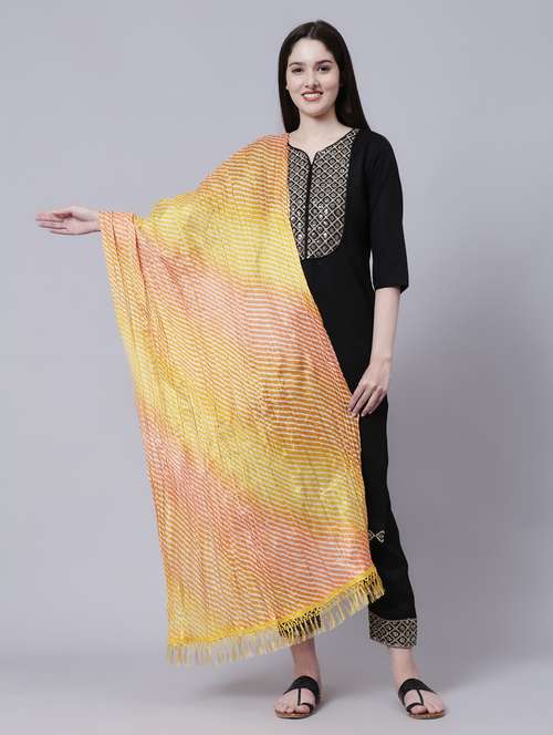 leheriya print dupatta 
