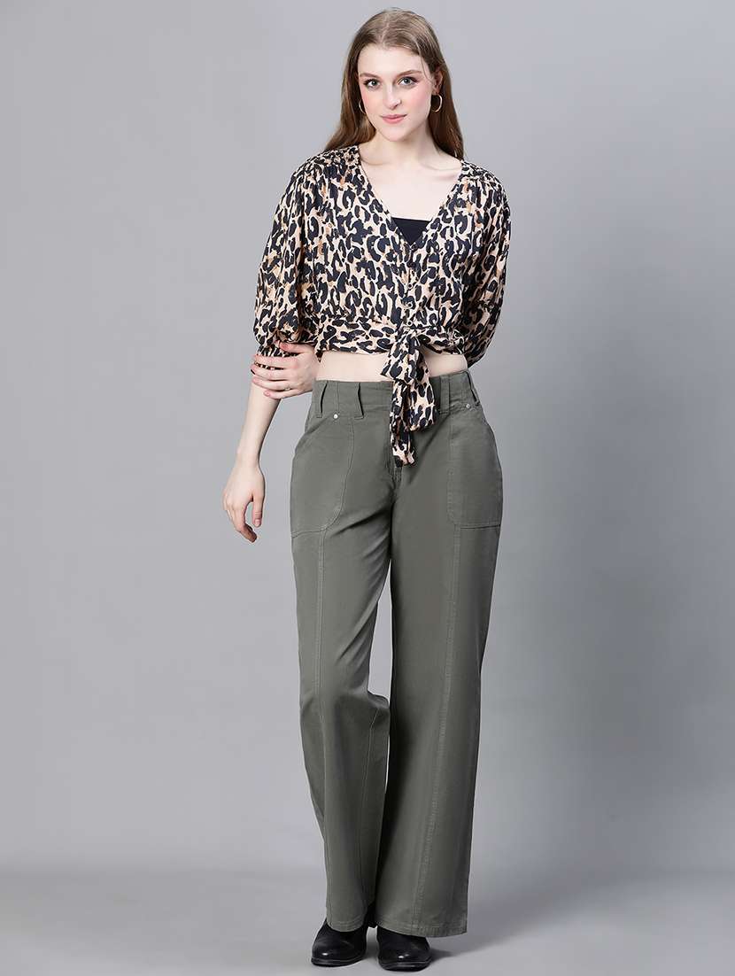 beige animal print crop top - 20322883 - Standard Image - 3