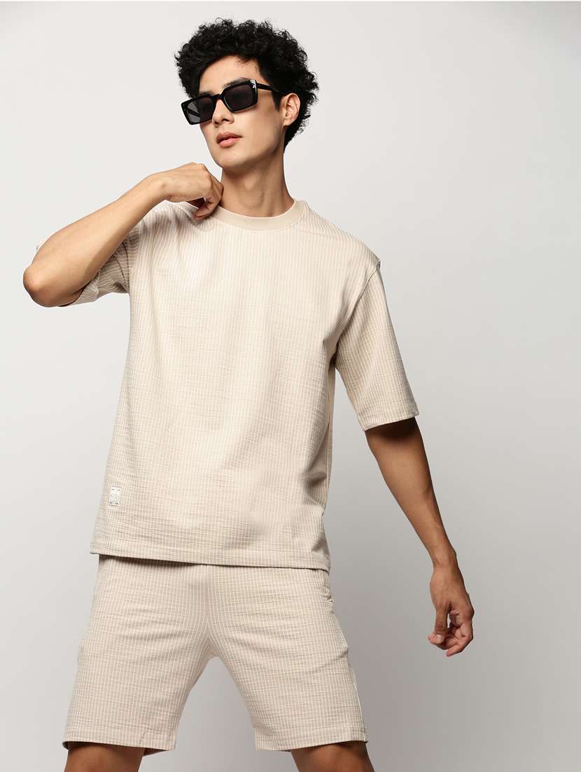 men round neck shorts & t-shirt co-ord set - 20325262 - Standard Image - 3