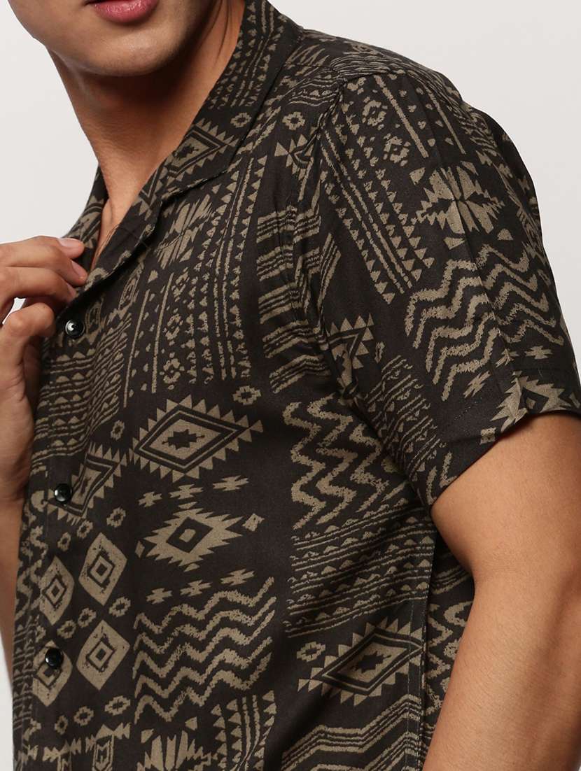 olive printed co-ord set - 20325269 - Standard Image - 5