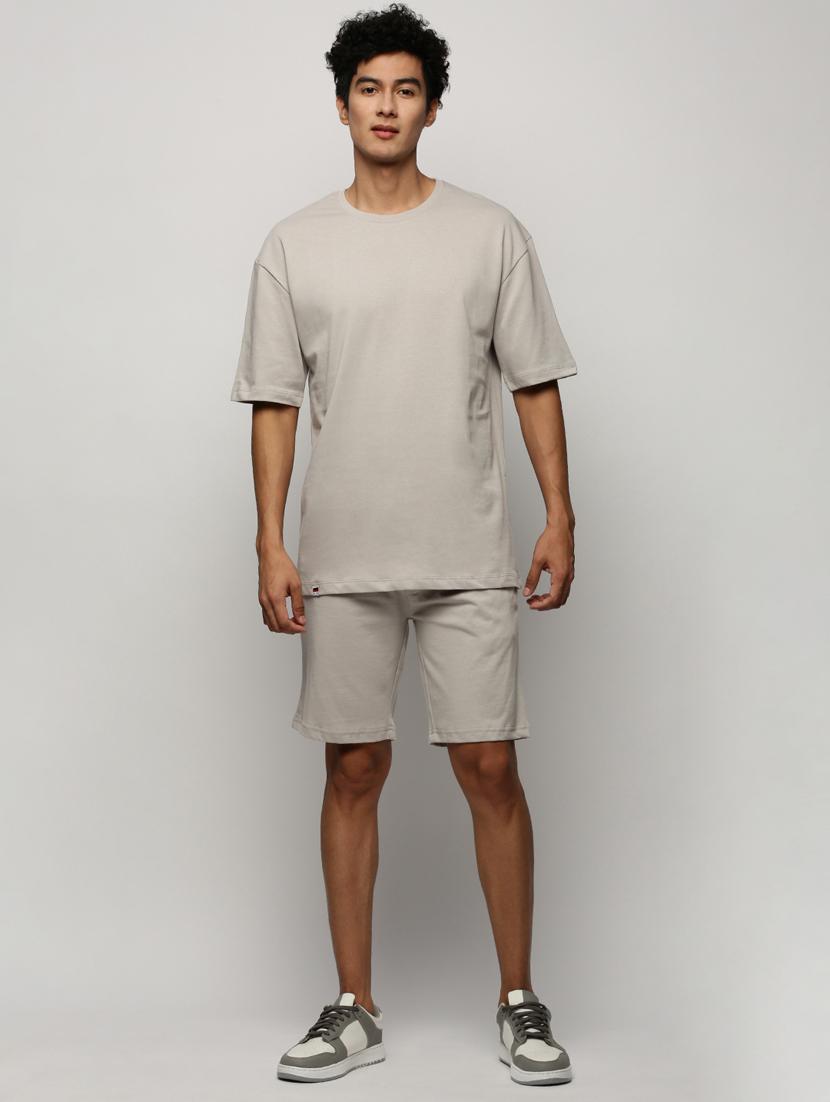 men round neck shorts & t-shirt co-ord set